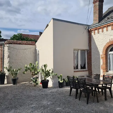 Saint-Ay Sur La Route Des Chateaux Exterior photo